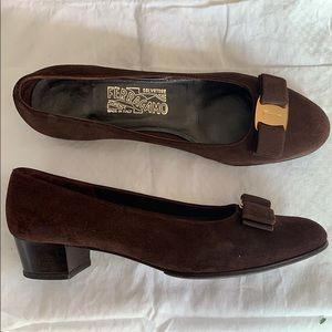 Salvatore Ferragamo Vara Bow Pump